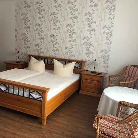 Guest house Wein Und Gaestehaus Huels *