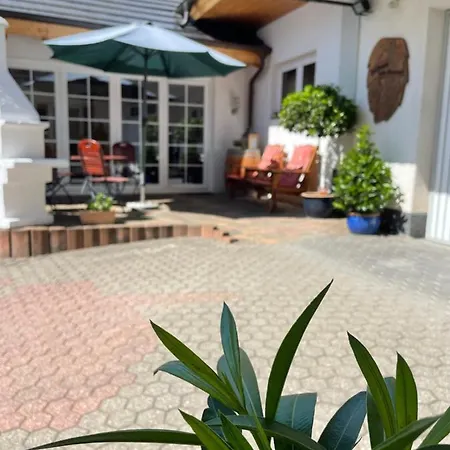 Guest house Wein Und Gaestehaus Huels *