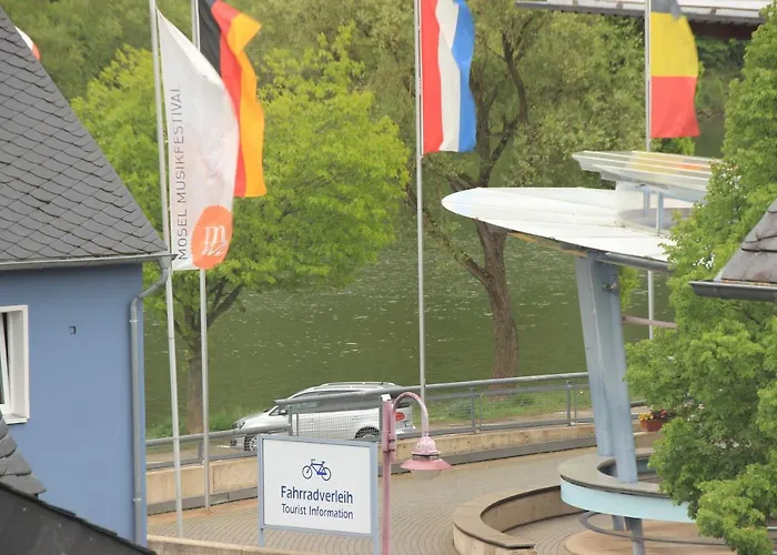 Gasthuis Wein Und Gaestehaus Huels Kröv