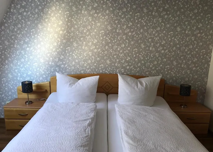 Wein Und Gaestehaus Huels