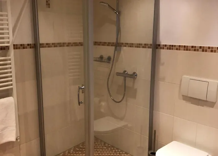 Wein Und Gaestehaus Huels Pensionat